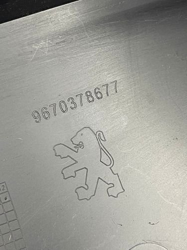Acabamento Painel Lateral Esquerdo Peugeot 408 2012 A 2016 Original Usado