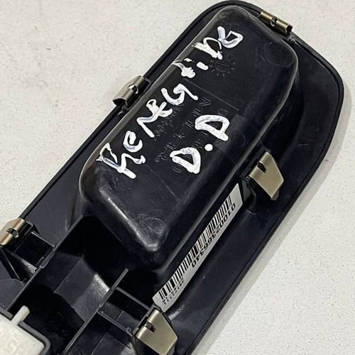 Botao Vidro Eletrico Dianteiro Direito Renegade 2018 A 2021 Original Usado