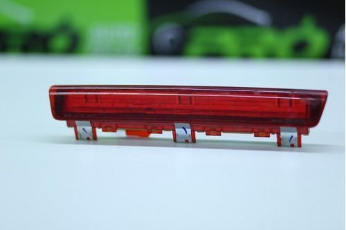 Break Kight Luz De Freio Chevrolet Onix 2013 Á 2019 Original Usado