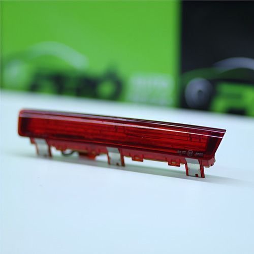 Break Light Luz De Freio Chevrolet Onix 2013 A 2019 52084278 Original Usado