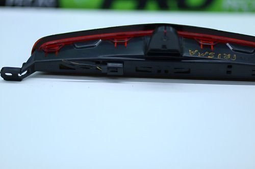 Break Light Luz De Freio Chevrolet Prisma 2013 Á 2019 Original Usado