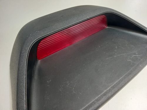 Break Light Luz De Freio Nissan Versa 2016 Á 2020 Original Usado