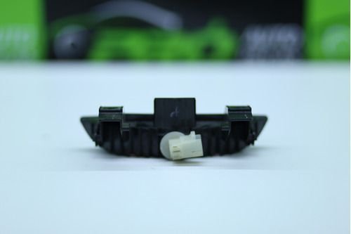 Break Light Luz De Freio Renault Kwid 2019 Original Usado