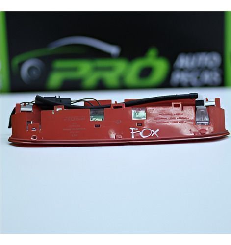 Break Light Luz De Freio Volkswagen Fox 2015 945097b Original Usado