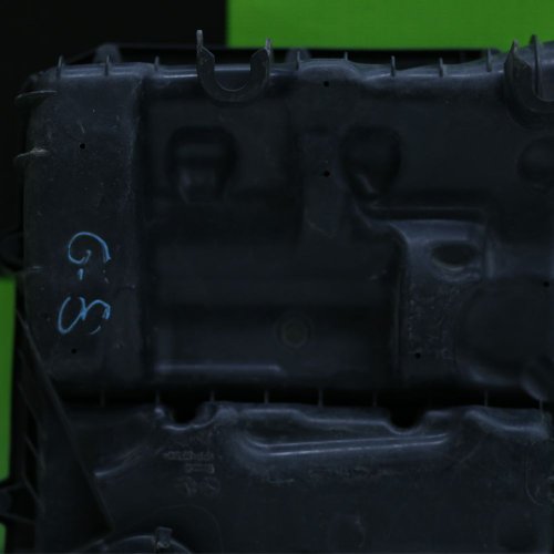 Caixa Filtro De Ar Vw up gol fox 1.0 2015 á 2021 04c129611k Original Usado
