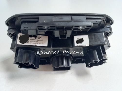 Comando Ar Condicionado E Botões Onix/prisma 545329302 Original Usado