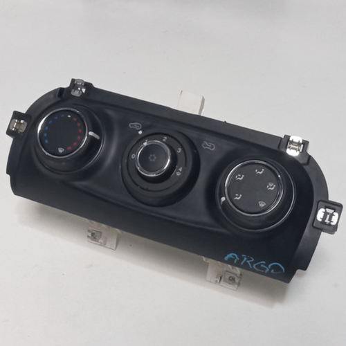 Comando Ar Condicionado Fiat Cronos/argo Orig. Bx146431150 Original Usado