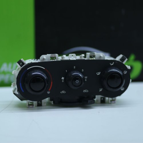 Comando Ar Condicionado Fiat Mobi 2017 á 2022 5w8541000 Original Usado