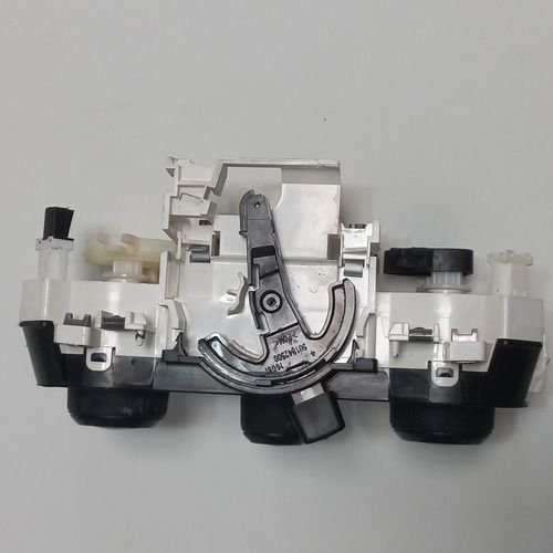 Comando Ar Condicionado Fiat Mobi Original 5w8541000 Original Usado