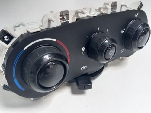Comando Ar Condicionado Fiat Mobi/uno Vivace 5w8541000 Original Usado