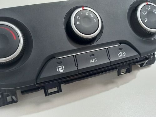 Comando Ar Condicionado Hyundai Creta 2017 Á 2019 97250m0xx Original Usado