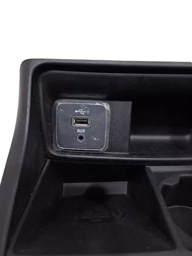 Console Modulo Induçao Usb Fiat Strada Volcano 2020 A 2023 Original Usado