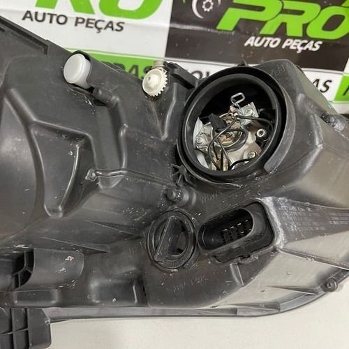 Farol Esquerdo Vw Fox Spacefox Crossfox 2015 A 2020 2100253 Original Usado