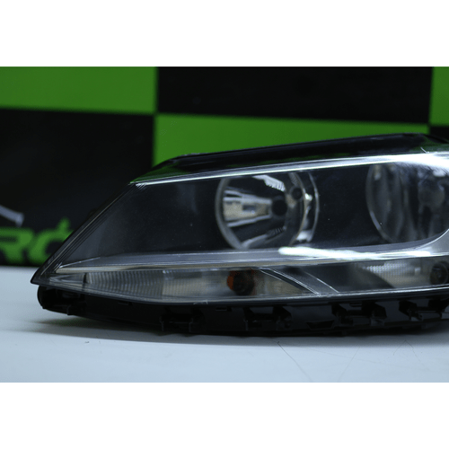 Farol Lado Esquerdo Sem Led Volkswagen Jetta 2011 á 2014  Novo
