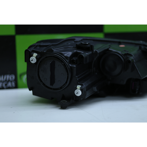 Farol Lado Esquerdo Sem Led Volkswagen Jetta 2011 á 2014  Novo