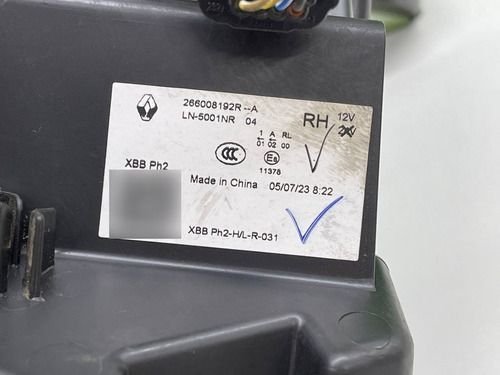 Farol Superior Renault Kwid 2022 A 2024 Com Led Direito Original Usado