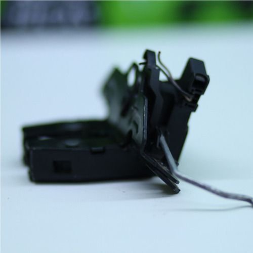 Fechadura Eletrica Tampa Traseira Chevrolet Onix 2013 Á 2018 Original Usado