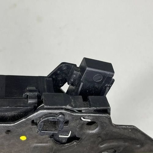 Fechadura Tampa Traseira Gm Spin Onix Cruze 2012 A 2018 Original Usado