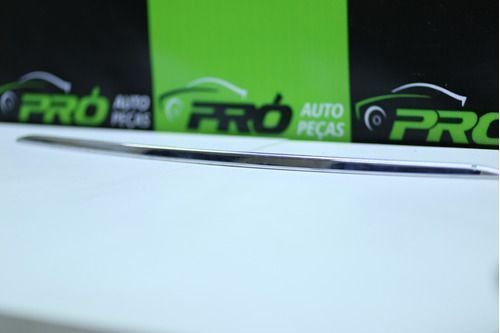 Friso Cromado Tampa Traseira Vw Voyage 2009 Á 2013 Original Usado