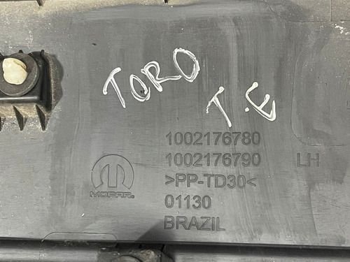 Friso Porta Traseira Esquerda Fiat Toro 2018 A 2021 Original Usado