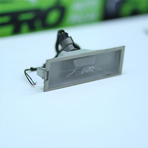 Lanterna Luz De Placa Gm Onix Prisma 2013 Á 2019  13526495 Original Usado