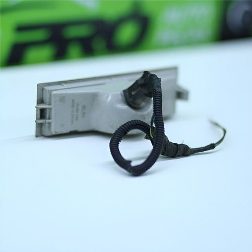 Lanterna Luz De Placa Gm Onix Prisma 2013 Á 2019  13526495 Original Usado
