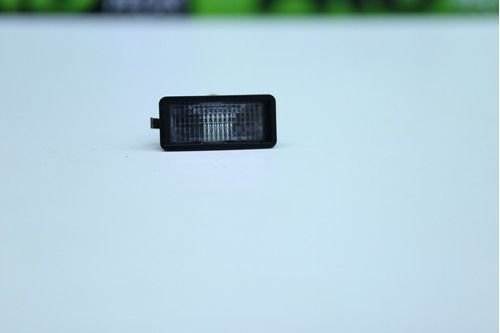 Lanterna Luz De Placa Vw Fox 2016 Á 2020 04668000 Original Usado