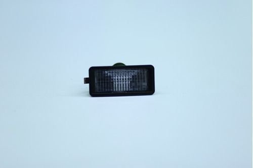Lanterna Luz De Placa Vw Fox 2016 Á 2020 04668000 Original Usado
