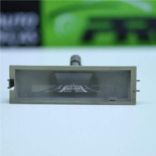 Lanterna Placa Traseira Onix Prisma 2013 Á 2019 Original Usado