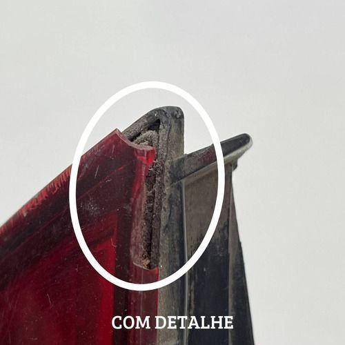 Lanterna Tampa Esquerda Fiat Siena Com Detalhe 2008 A 2012 Original Usado