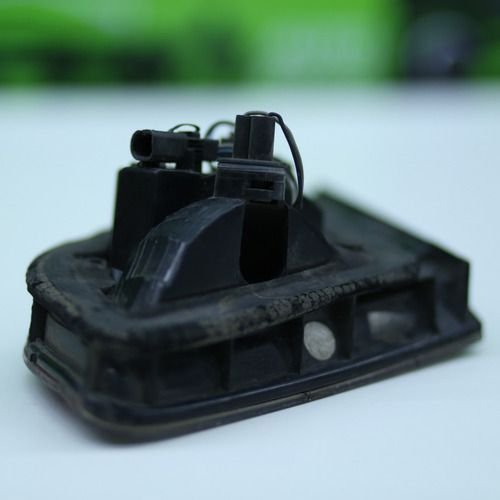 Lanterna Tampa Esquerda Fiat Siena Com Detalhe 2008 A 2012 Original Usado