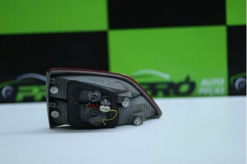 Lanterna Tampa Traseira Direita Hb20 Sedan 2013 Á 2016 Original Usado
