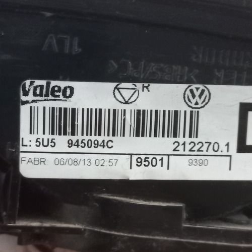 Lanterna Tampa Traseira Direita Vw Voyage G6 5u5945094c Original Usado