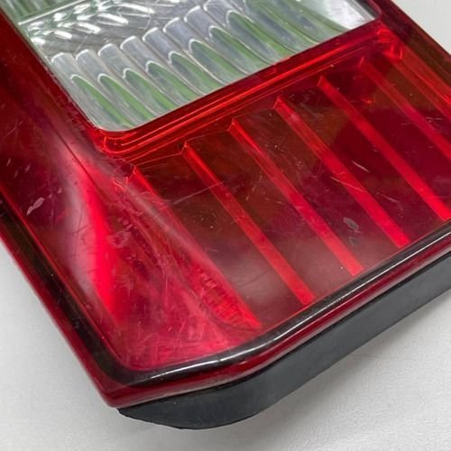 Lanterna Tampa Traseira Esquerda Fiat Idea 2008 A 2014 Original Usado