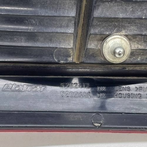 Lanterna Tampa Traseira Esquerda Fiat Idea 2008 A 2014 Original Usado