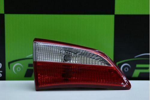 Lanterna Tampa Traseira Esquerda Hyundai Hb20 2015 924031s0 Original Usado