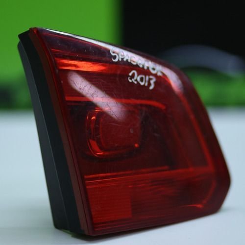 Lanterna Tampa Traseira Esquerda Vw Spacefox 2011 A 2014 Original Usado