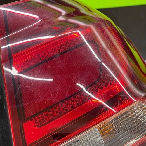 Lanterna Traseira Direita Chevrolet Cobalt 2016 A 2020 Original Usado