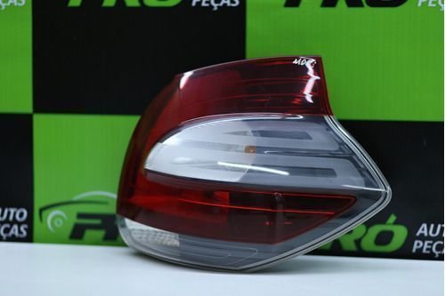 Lanterna Traseira Direita Fiat Mobi 2016 Á 2022 24485255 Original Usado