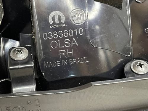 Lanterna Traseira Direita Fiat Strada 2020 A 2024  03836010 Original Usado