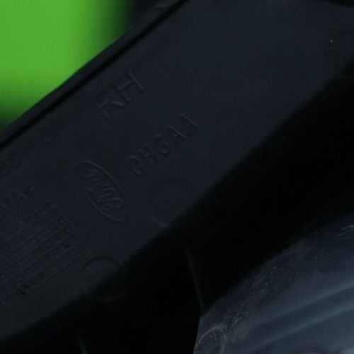 Lanterna Traseira Direita Ford Ka Hatch  2015 2016 Á 2018 Original Usado