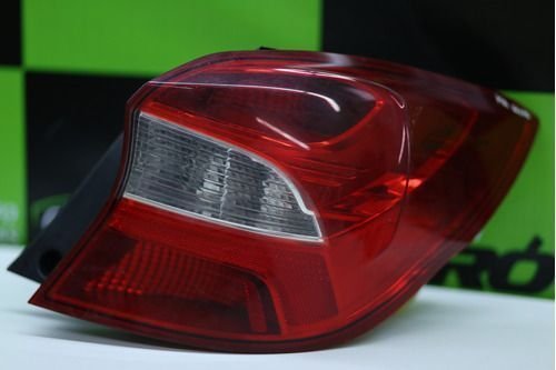 Lanterna Traseira Direita Ford Ka Hatch 2015 Á 2018 Ch3aa Original Usado