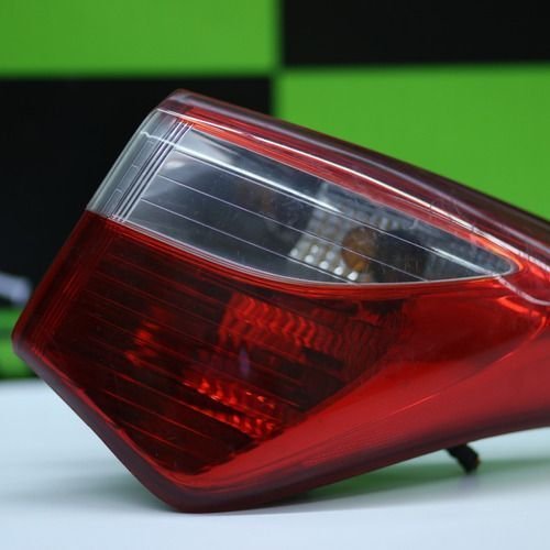 Lanterna Traseira Direita Hyundai Hb20 2013 A 2019 924021s0 Original Usado