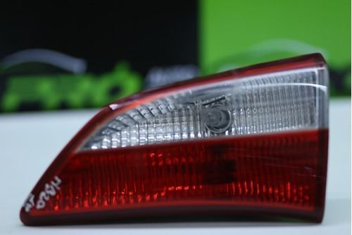 Lanterna Traseira Direita Hyundai Hb20 2013 Á 20218 924041s0 Original Usado