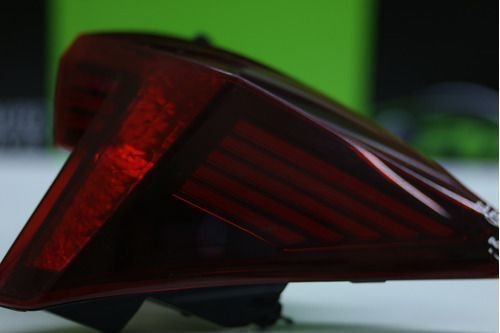 Lanterna Traseira Direita Hyundai Hb20 2023 2024 92402r1500 Original Usado