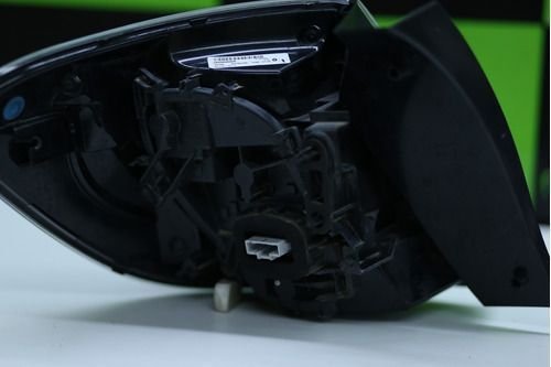 Lanterna Traseira Direita Sandero Stepway 2020 A 2023 Fume Original Usado