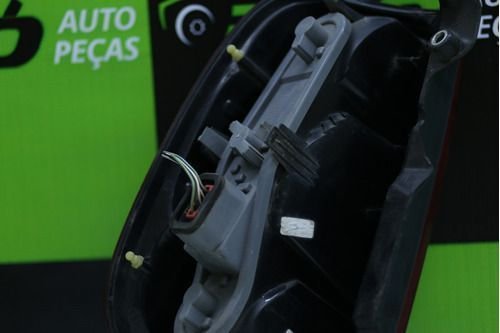 Lanterna Traseira Direita Uno Vivave 2010 Á 2015 5202792 Original Usado