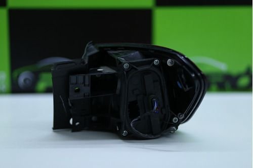 Lanterna Traseira Esquerda Fiat Argo 2017 Á 2021 49430745 Original Usado