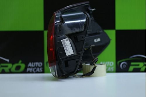 Lanterna Traseira Esquerda Fiat Mobi 2016 A 2022 52005016 Original Usado