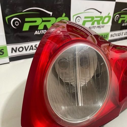 Lanterna Traseira Esquerda Fiat Palio Attractive 2012 Á 2015 Original Usado